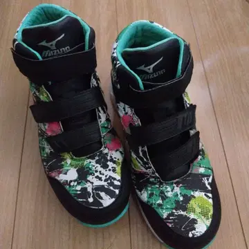 미즈노 안전화 23 모델