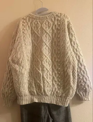 [ 45rpm ] 아이보리 케이블 니트 스웨터 긴팔