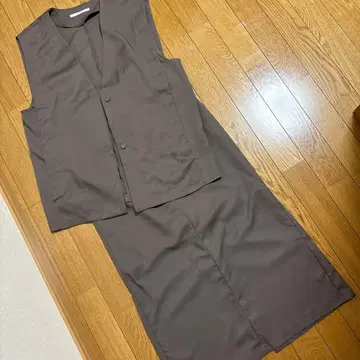 브라운 스커트 셋업