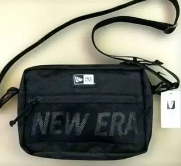 NEWERA 숄더 파우치