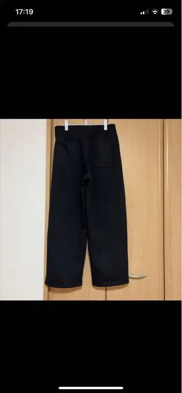 UNIQLO C 블랙 맨투맨 와이드 팬츠