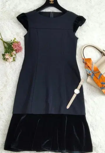 [르네] 찾고 있어요 플레어 원피스