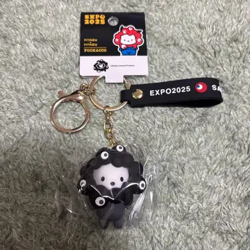 2025 블랙미야쿠미야쿠 산리오 키링 포차코