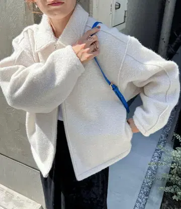 feepur 부클 더블 지퍼 블루종 아이보리