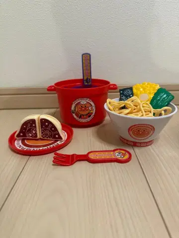 호빵맨 물 빼기 챠챠! 호빵맨 라면 세트