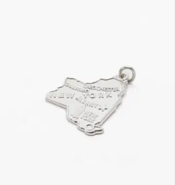 WELLS STERLING SILVER Charm