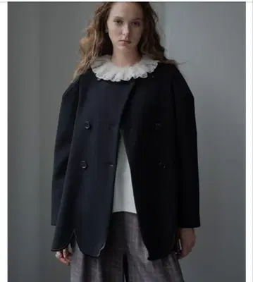 TREFLE+1 스캘럽 자켓 블랙