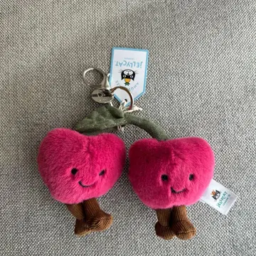 JELLYCAT Cherry 체리 Cherries Bag Charm