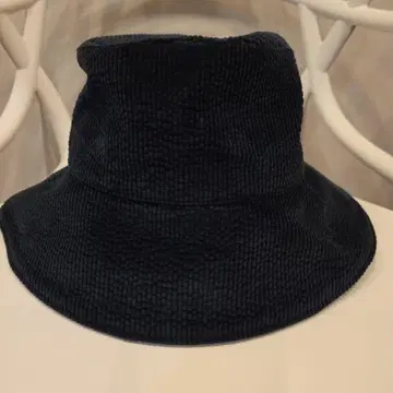 헬렌카민스키 모자