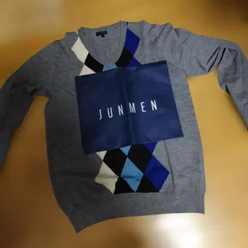 JUNMEN 그레이 스웨터 V넥 L 사이즈 평치 사이즈