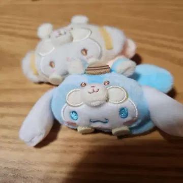 산리오 브로치 리스