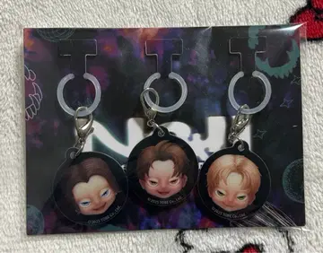 Number_i 아크릴 참