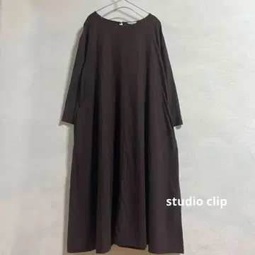 등 턱 A 라인 롱 원피스 studio clip 스튜디오 클립 짙은 갈색