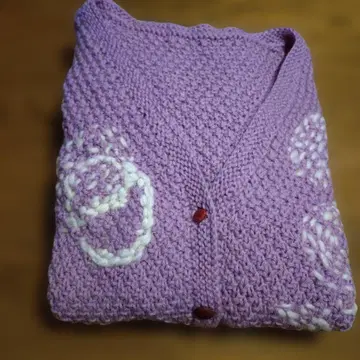 손뜨개질 라벤더색 가디건