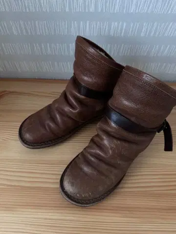 트리픈 보아 부츠