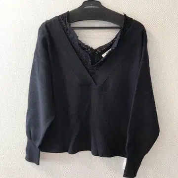 [새상품] 스나이델 레이스인 니트 풀오버