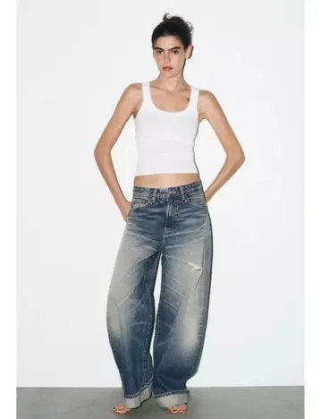 TRF 데미지 가공 배기  미드 라이즈 데님 팬츠 32