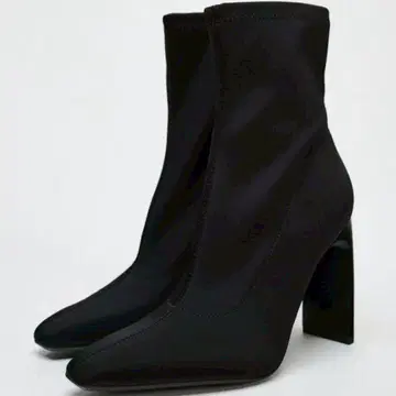 미사용 ZARA 자라 스티치 힐 부츠 패브릭 앵클부츠