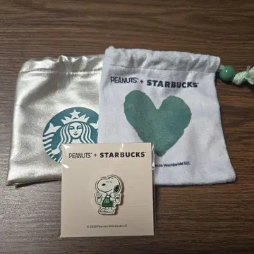 스타벅스 커피 스누피 핀 배지 & 미니 복조리 2개 세트