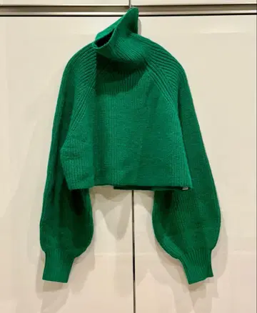 [개럴개런트 네이비] 크롭 니트