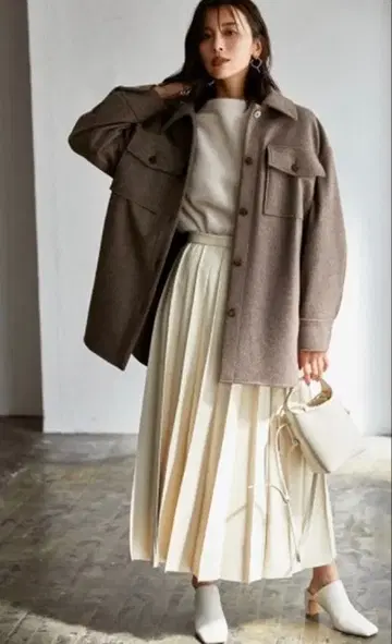 프레이 아이디 핀턱 플리츠 가죽 스커트