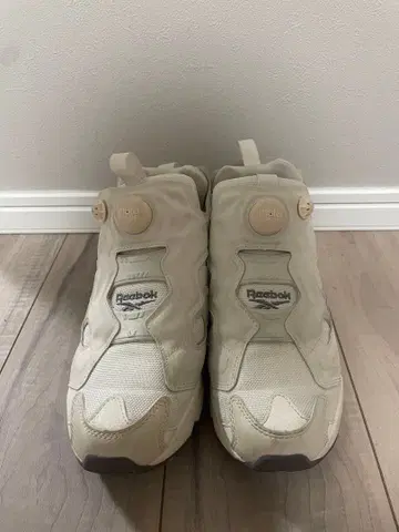 Reebok 인스타펌프 퓨리 화이트