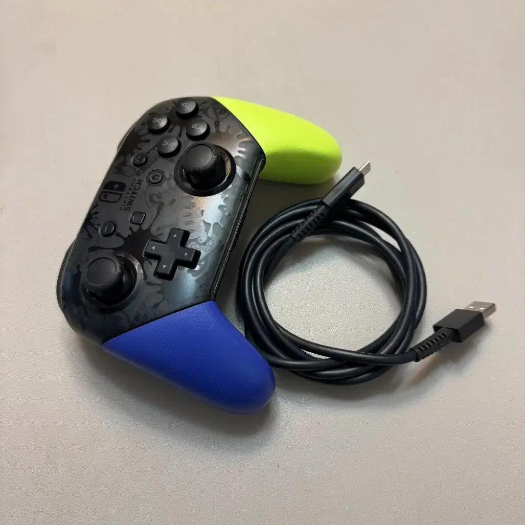 NINTENDO | 닌텐도 Nintendo Switch Pro Controller (Procon) Full Box  #닌텐도,#닌텐도스위치,#프로콘,#프로컨트롤러 on Bunjang Global Site.