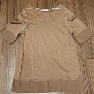 [ 새상품급 ] COS 코튼 실크 오분 소매 티셔츠 S