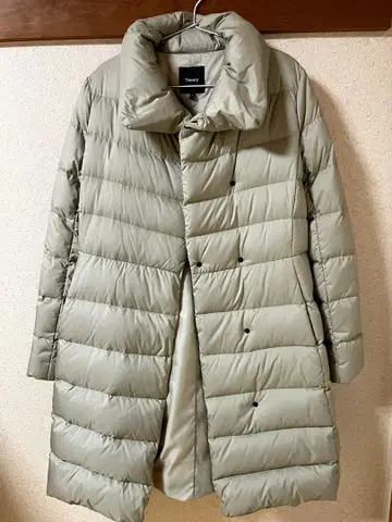 Theory 베이지 다운 자켓 S