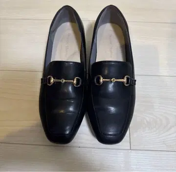 오리엔탈 트래픽 스퀘어토 비트 모티브 로퍼