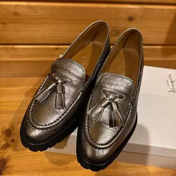 새상품급 긴자 카네마츠 태슬 장식 통굽 로퍼