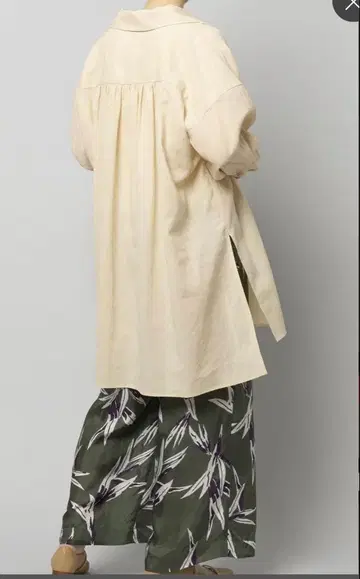 구제 의류 SACRA 오픈 넥 롱 셔츠