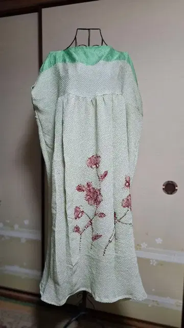 기모노 리메이크 146  연한 녹색 꽃무늬 원피스