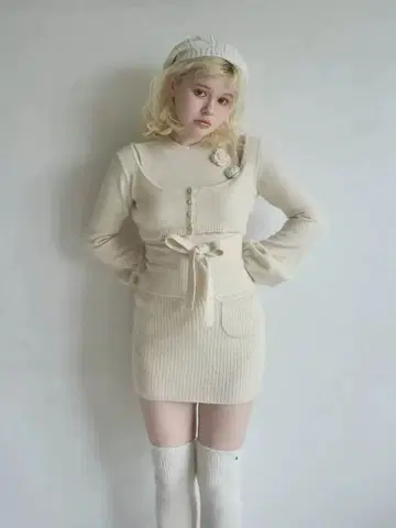 Flower knit set up 아이보리 앤 마리 미사용 새상품