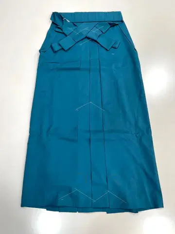 졸업식 여자 하카마 (벚꽃 자수 L~2L) 하자품