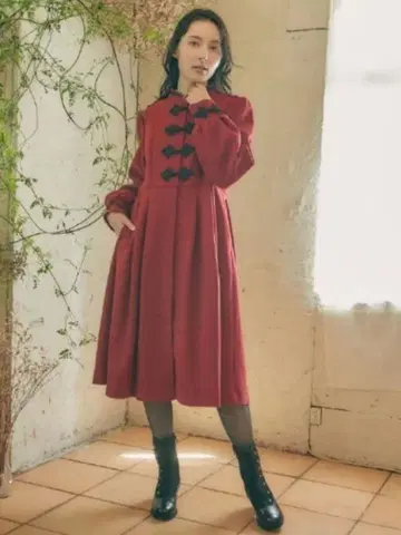 axes femme 차이나 버튼 플레어 라인 코트