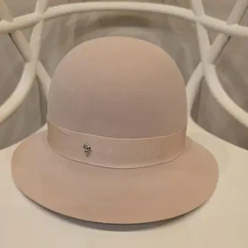 헬렌 카민스키 모자