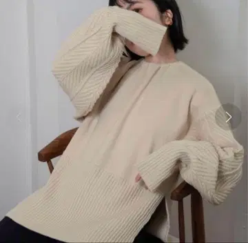 lawgy neck string knit