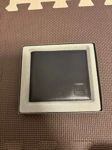 dunhill 이단 접이식 지갑 블랙 가죽