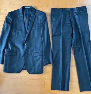 Calvin Klein 다크 그레이 스트라이프 슬랙스 자켓