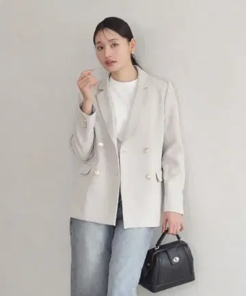 [ 새상품 ] TRUDEA 더블 브레스트 자켓 그레이쉬 베이지