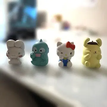 fig. SANRIO CHARACTERS