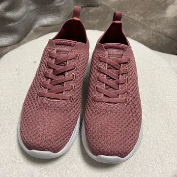 새상품급 Skechers 메쉬 핑크 스니커즈 24cm