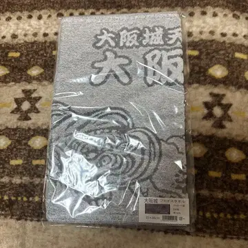 오사카 성 페이스 타월 35 x 86cm와 도요토미 히데요시 후드티