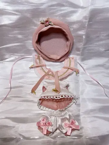봉제인형 옷 10cm 인형용 옷 갈아입기 핑크와 화이트