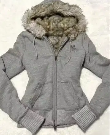 그레이 플리스 후드 부착 후드티