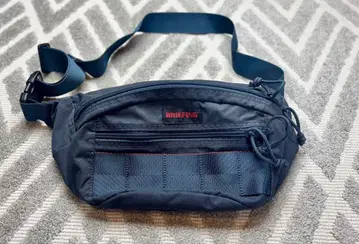 [ 새상품급 ] BRIEFING 바디백 네이비 웨스트 파우치