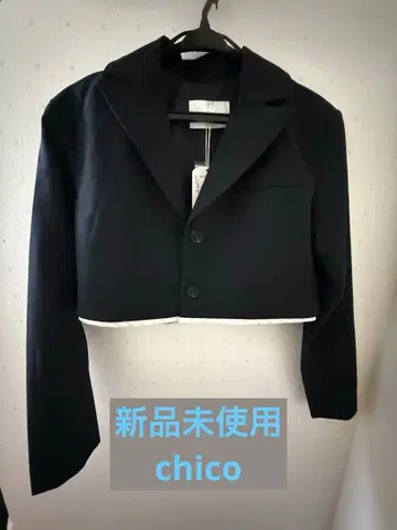 미사용 새상품 Chico 크롭 자켓 사이즈 프리 블랙
