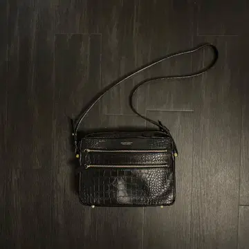 미스터 젠틀맨 악어 엠보싱 숄더백