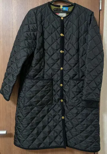 새상품급 Traditional Weatherwear 블랙 롱 코트